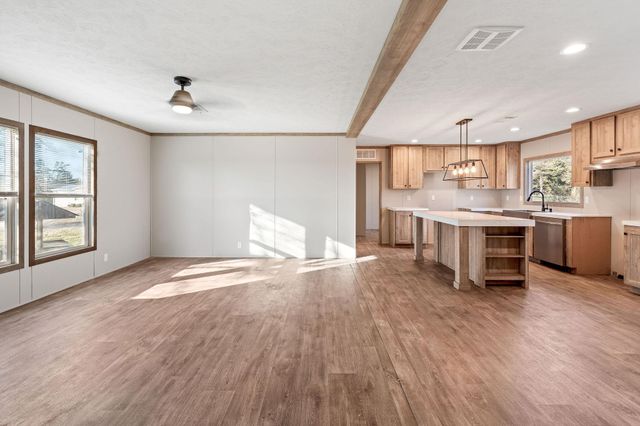 412 Holloway Lane, Big Sandy, TX 75755