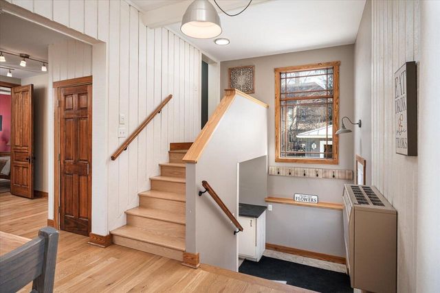 207 E Jefferson STREET, Viroqua, WI 54665