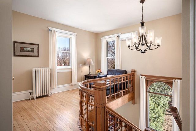 207 E Jefferson STREET, Viroqua, WI 54665