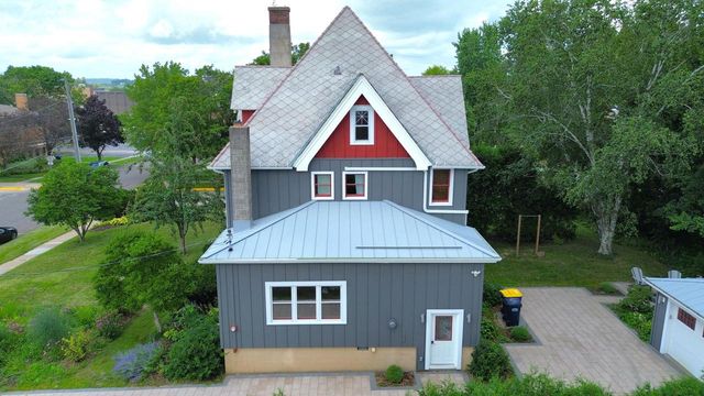 207 E Jefferson STREET, Viroqua, WI 54665