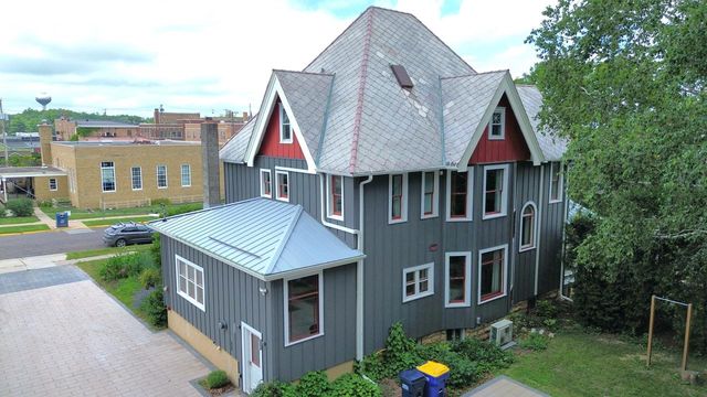 207 E Jefferson STREET, Viroqua, WI 54665