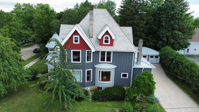 207 E Jefferson STREET, Viroqua, WI 54665