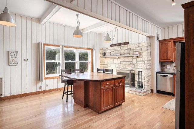 207 E Jefferson STREET, Viroqua, WI 54665