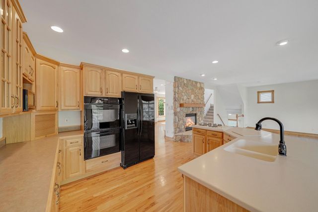 1470 River Shore Drive, Hastings, MN 55033