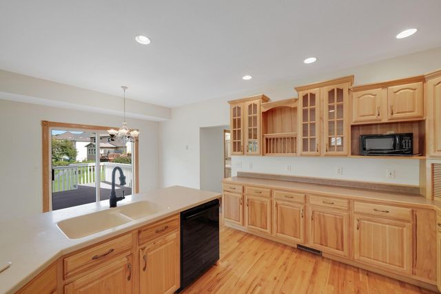 1470 River Shore Drive, Hastings, MN 55033