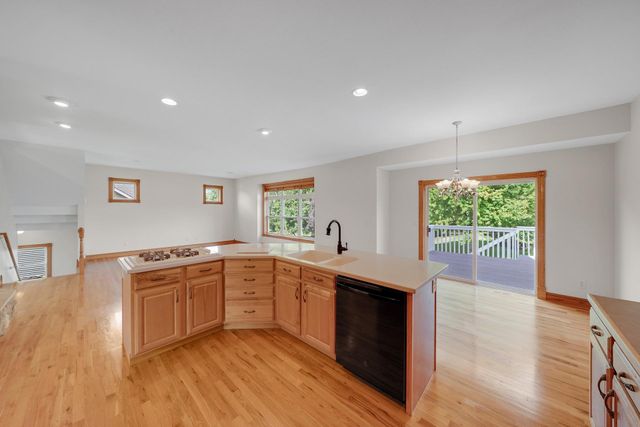 1470 River Shore Drive, Hastings, MN 55033