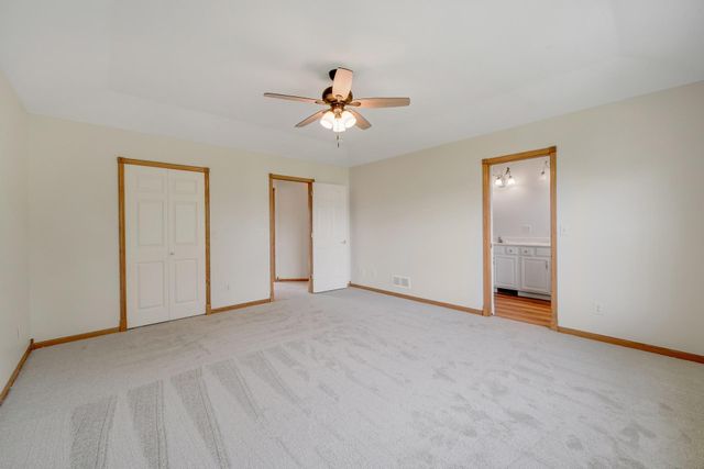 1470 River Shore Drive, Hastings, MN 55033