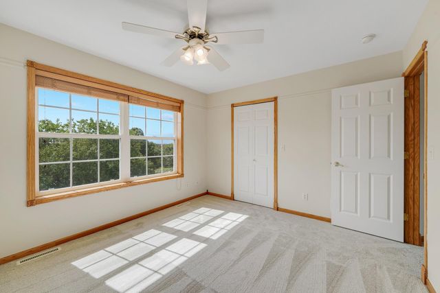 1470 River Shore Drive, Hastings, MN 55033