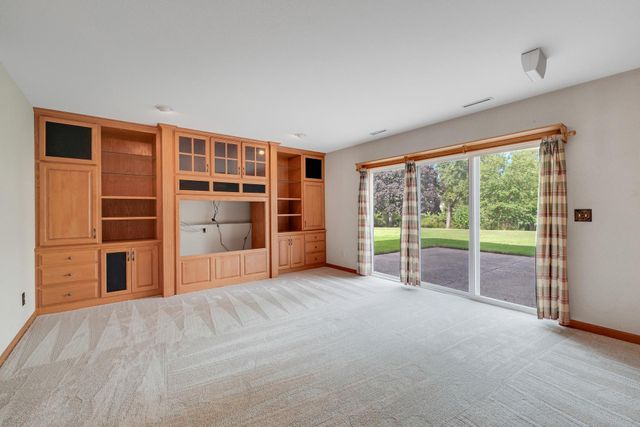 1470 River Shore Drive, Hastings, MN 55033