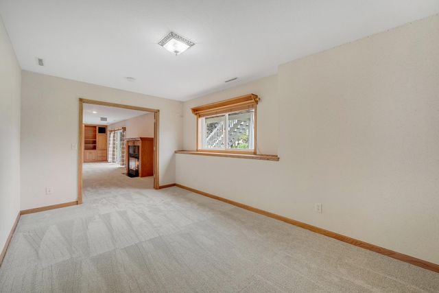 1470 River Shore Drive, Hastings, MN 55033