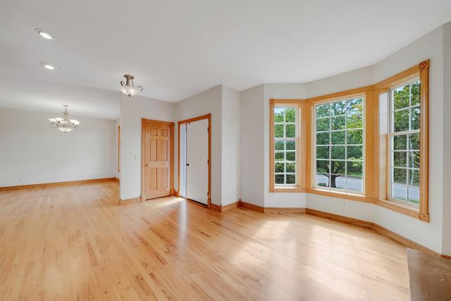 1470 River Shore Drive, Hastings, MN 55033