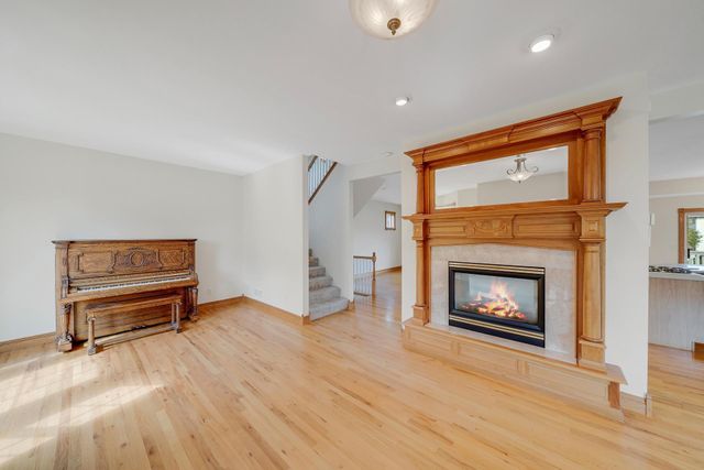 1470 River Shore Drive, Hastings, MN 55033