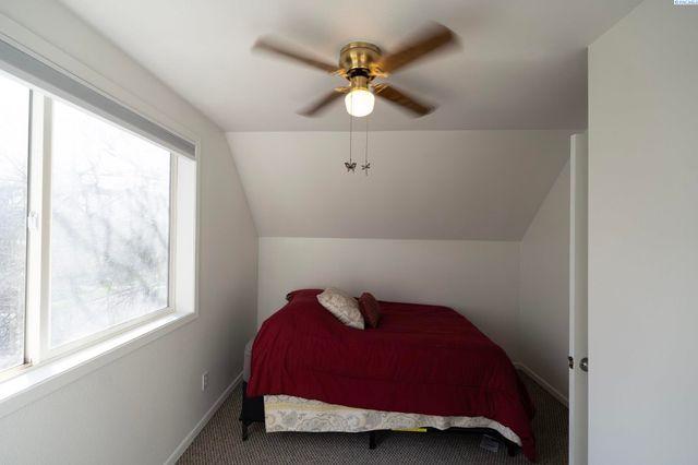 308 NW Webb, Pullman, WA 99163