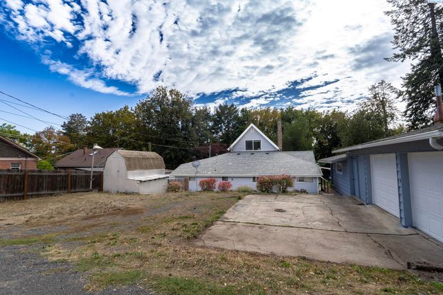 308 NW Webb, Pullman, WA 99163