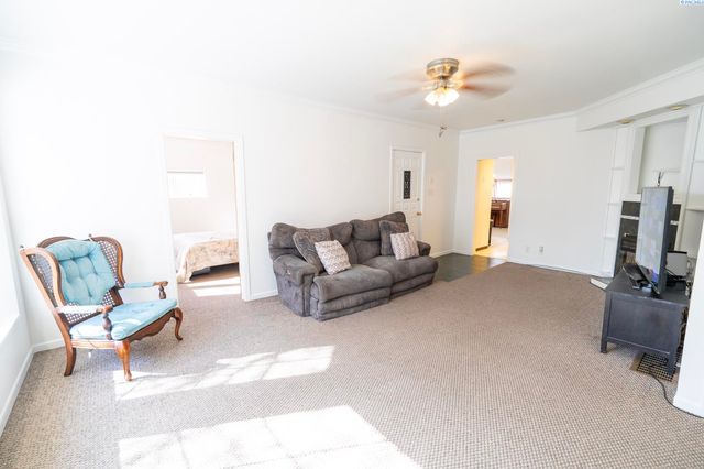 308 NW Webb, Pullman, WA 99163