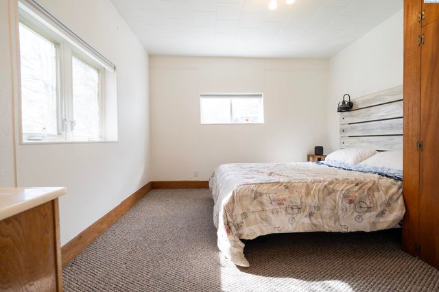 308 NW Webb, Pullman, WA 99163