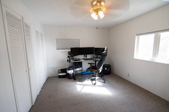 308 NW Webb, Pullman, WA 99163