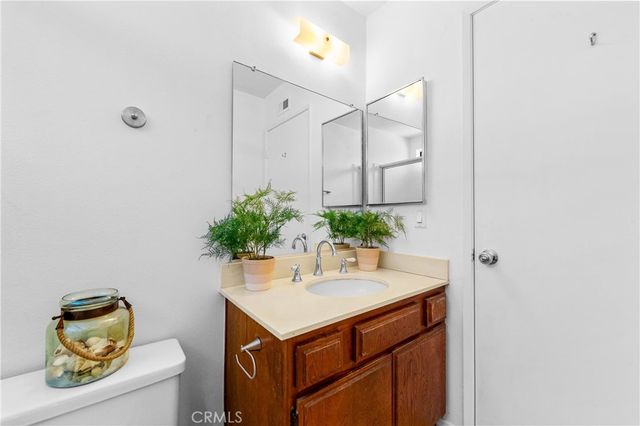 1407 Lakeside, Huntington Beach, CA 92648
