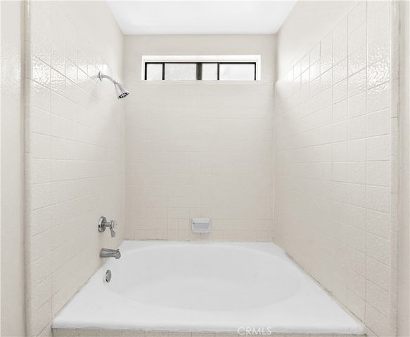 1407 Lakeside, Huntington Beach, CA 92648