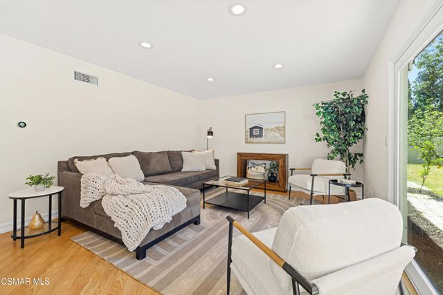 1055 Barrow Court, Westlake Village, CA 91361