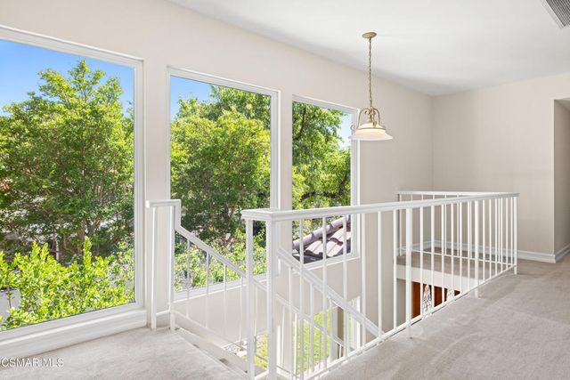 1055 Barrow Court, Westlake Village, CA 91361