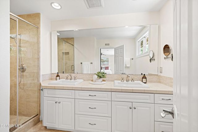 1055 Barrow Court, Westlake Village, CA 91361