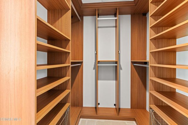 1055 Barrow Court, Westlake Village, CA 91361