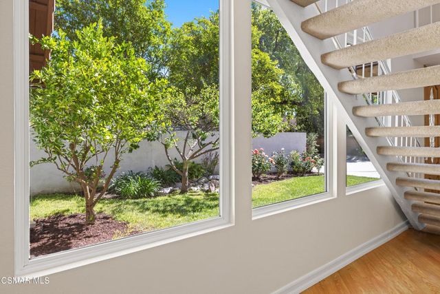 1055 Barrow Court, Westlake Village, CA 91361