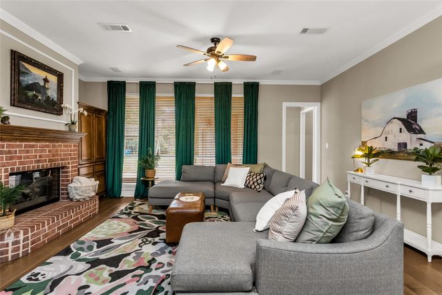 504 Glenbrook Court, Southlake, TX 76092