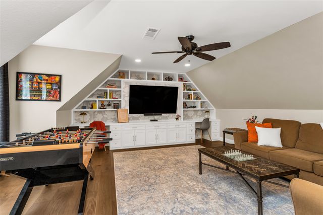 504 Glenbrook Court, Southlake, TX 76092