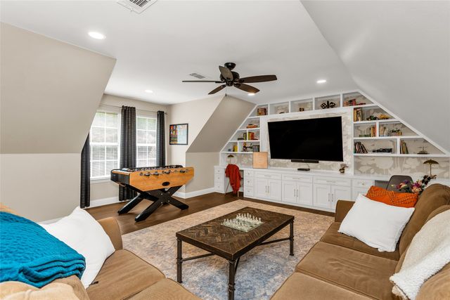 504 Glenbrook Court, Southlake, TX 76092