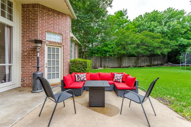504 Glenbrook Court, Southlake, TX 76092