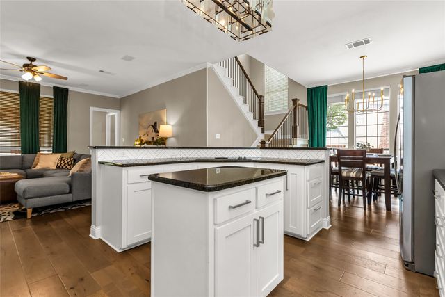 504 Glenbrook Court, Southlake, TX 76092