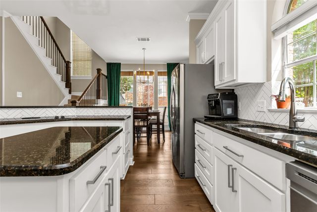 504 Glenbrook Court, Southlake, TX 76092