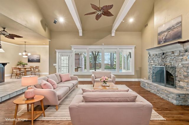 8308 S Allegheny Avenue, Tulsa, OK 74137