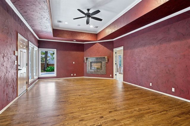 8308 S Allegheny Avenue, Tulsa, OK 74137