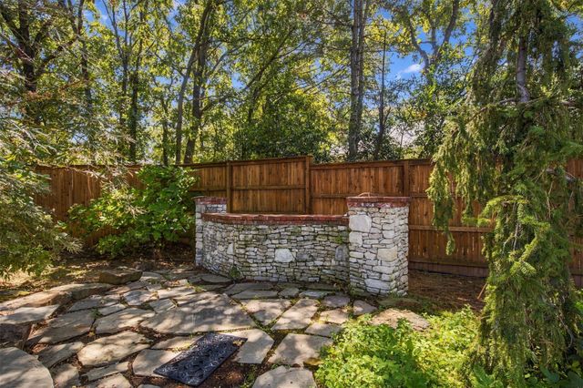 8308 S Allegheny Avenue, Tulsa, OK 74137