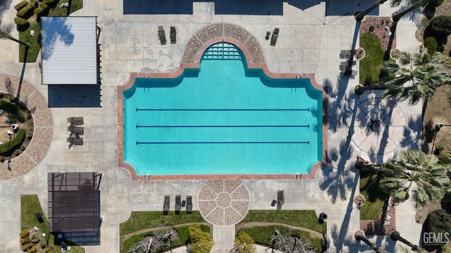 6119 Pilar Way, Bakersfield, CA 93306