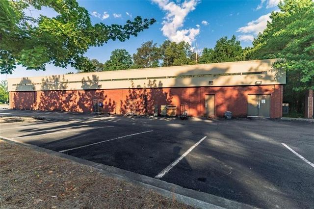 1883 Hickory Flat Highway, Canton, GA 30115