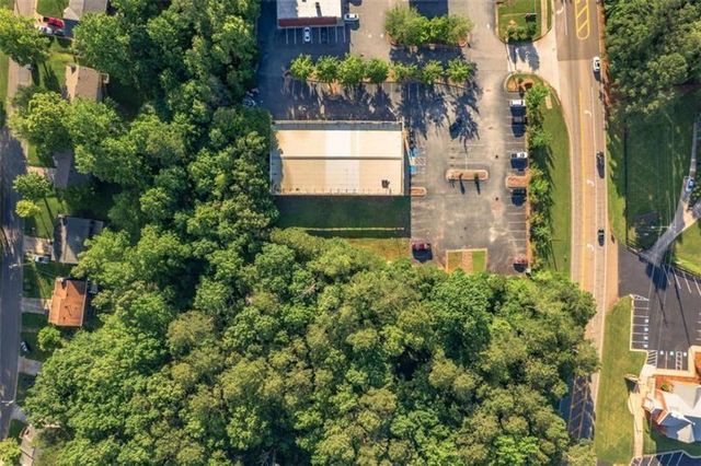1883 Hickory Flat Highway, Canton, GA 30115