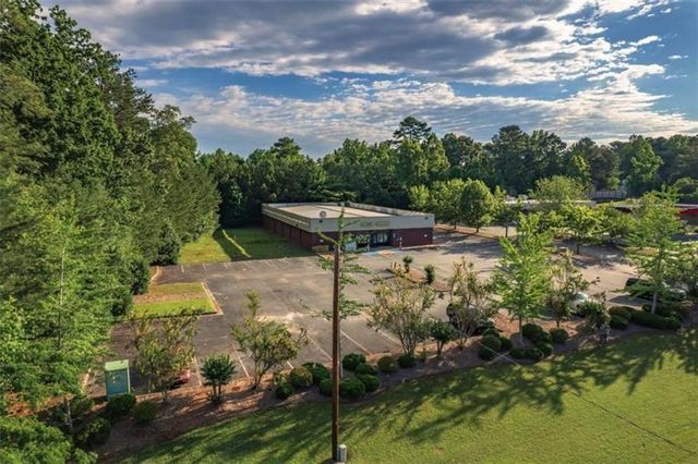 1883 Hickory Flat Highway, Canton, GA 30115
