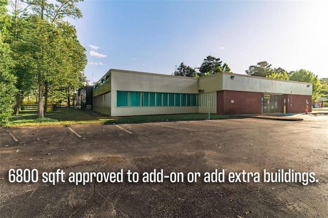 1883 Hickory Flat Highway, Canton, GA 30115