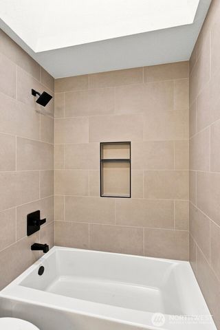 27607 129th Court SE, Kent, WA 98030