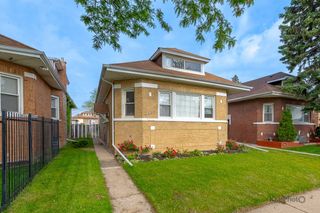 9340 S Elizabeth Street, Chicago, IL 60620