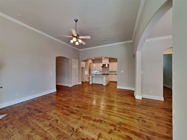 729 Royal Minister Boulevard, Lewisville, TX 75056