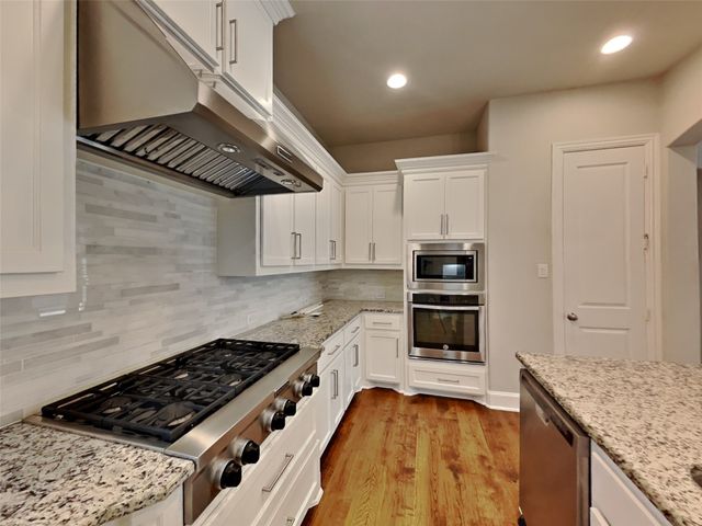 729 Royal Minister Boulevard, Lewisville, TX 75056