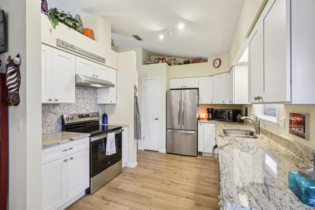 1625 NEW ABBEY AVENUE, Leesburg, FL 34788