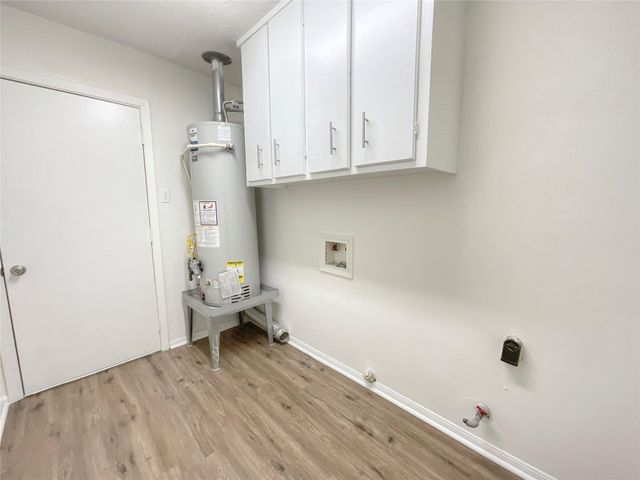 2502 Lufkin Lane, Deer Park, TX 77536