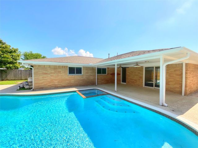 2502 Lufkin Lane, Deer Park, TX 77536