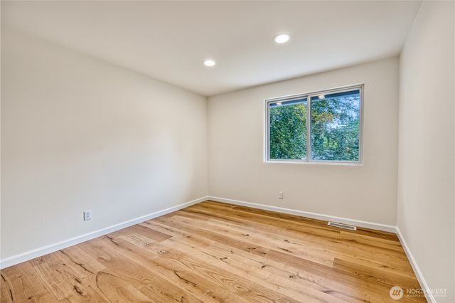 10827 159th Court NE, Redmond, WA 98052